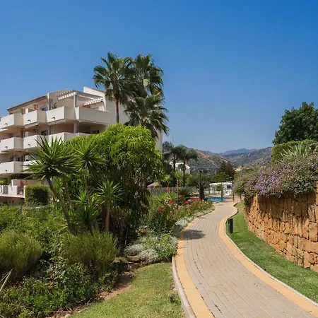 Lovely 3br - Hills, Elviria, - Filipa شقة