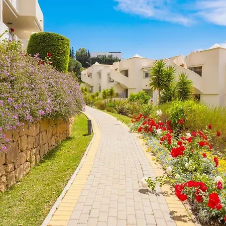 Lovely 3br - Hills, Elviria, - Filipa شقة *